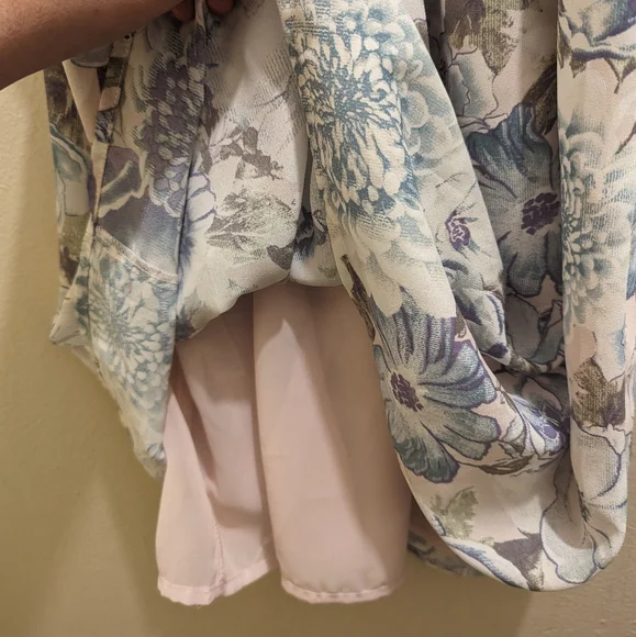 Forever 21 Women's Blush Pink Ivory Blue Floral Halter Neck Mini Shift Dress- M - Picture 7 of 9